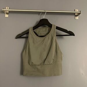 Lululemon high neck medium support bra. Size 6. Grey Sage.